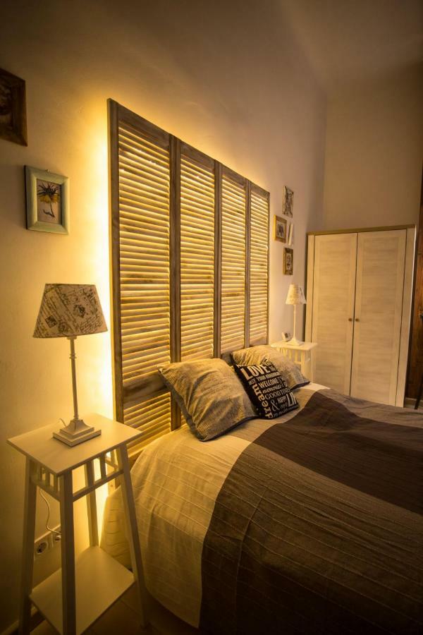 Izabella Vintage Style Apartment บูดาเปสต์ ภายนอก รูปภาพ